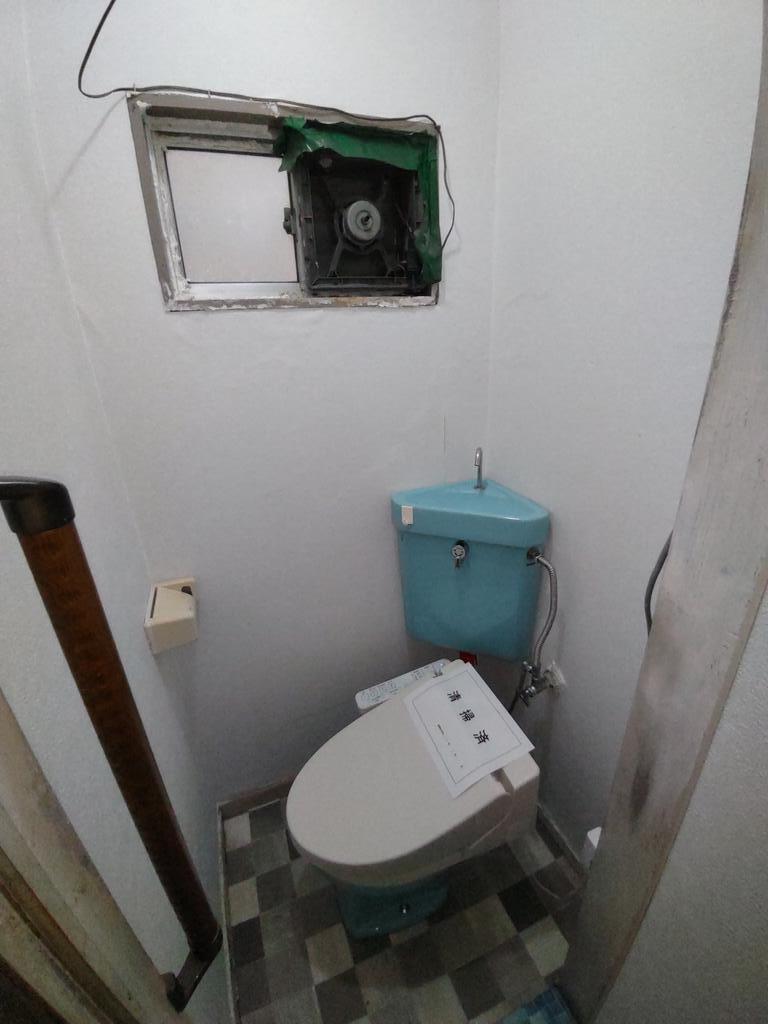 杭全6丁目戸建のトイレ写真