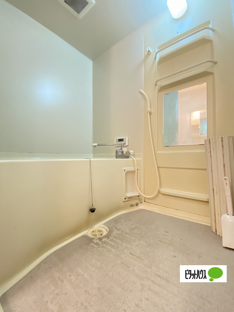 バス・シャワールーム　同一タイプ