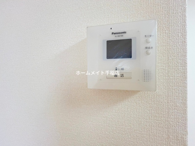 セキュリティ　モニター付きインターホン♪
