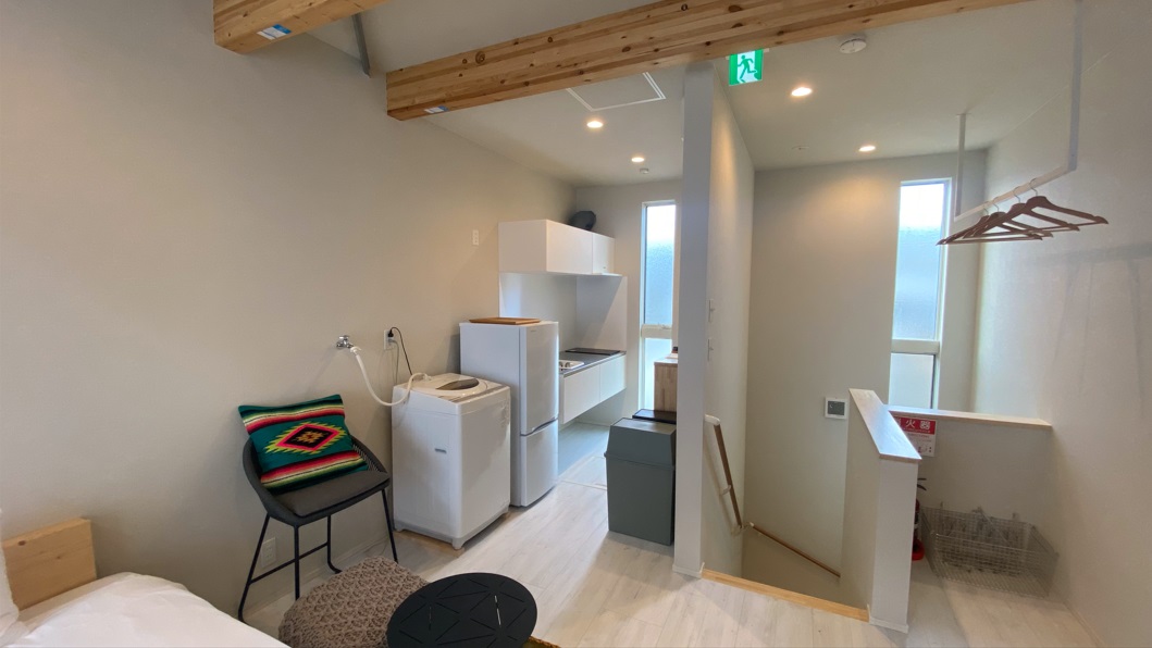 居室・リビング　2面採光の明るいお部屋です。