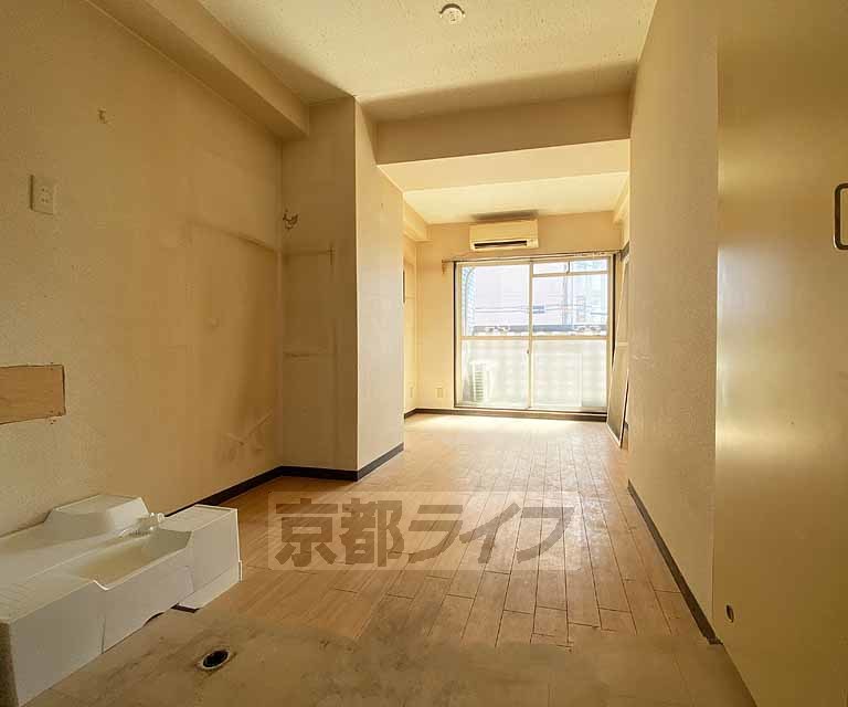 居室・リビング　ＪＲ太秦駅徒歩５分の好立地物件