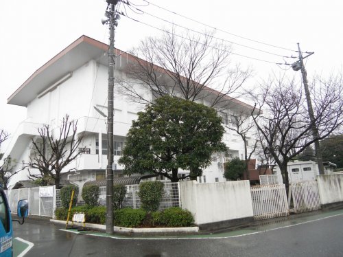 小学校　府中市立矢崎小学校（小学校）まで719m