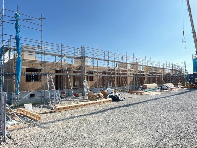 建物外観　建築中