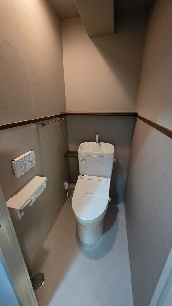 ライオンズマンション倉敷幸町 1203のトイレ写真
