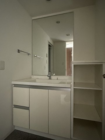 洗面設備　洗面所です