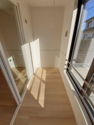 バルコニー　きれいな内装です