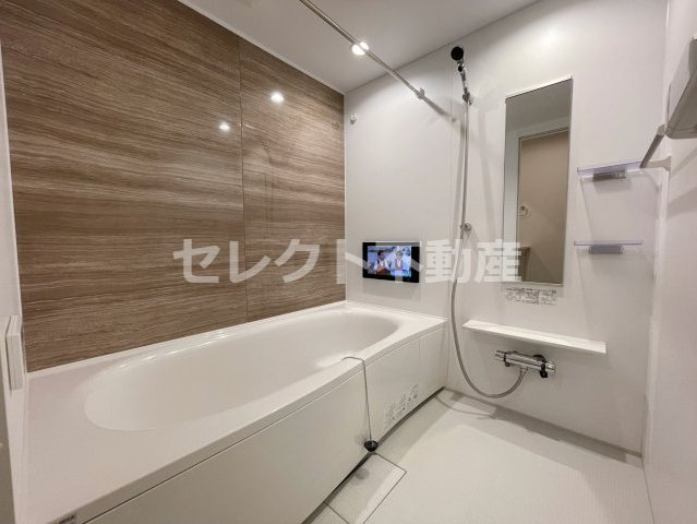 バス・シャワールーム　お風呂です