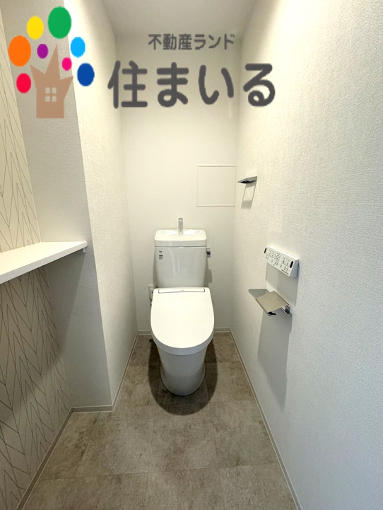 トイレ　※写真は同型タイプとなります