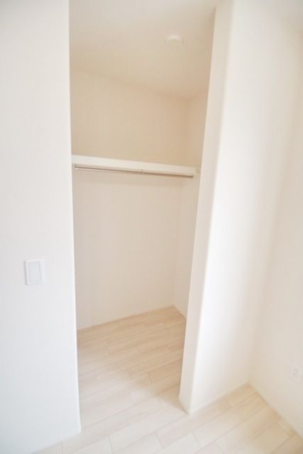 収納　★ウォークインクローゼット★