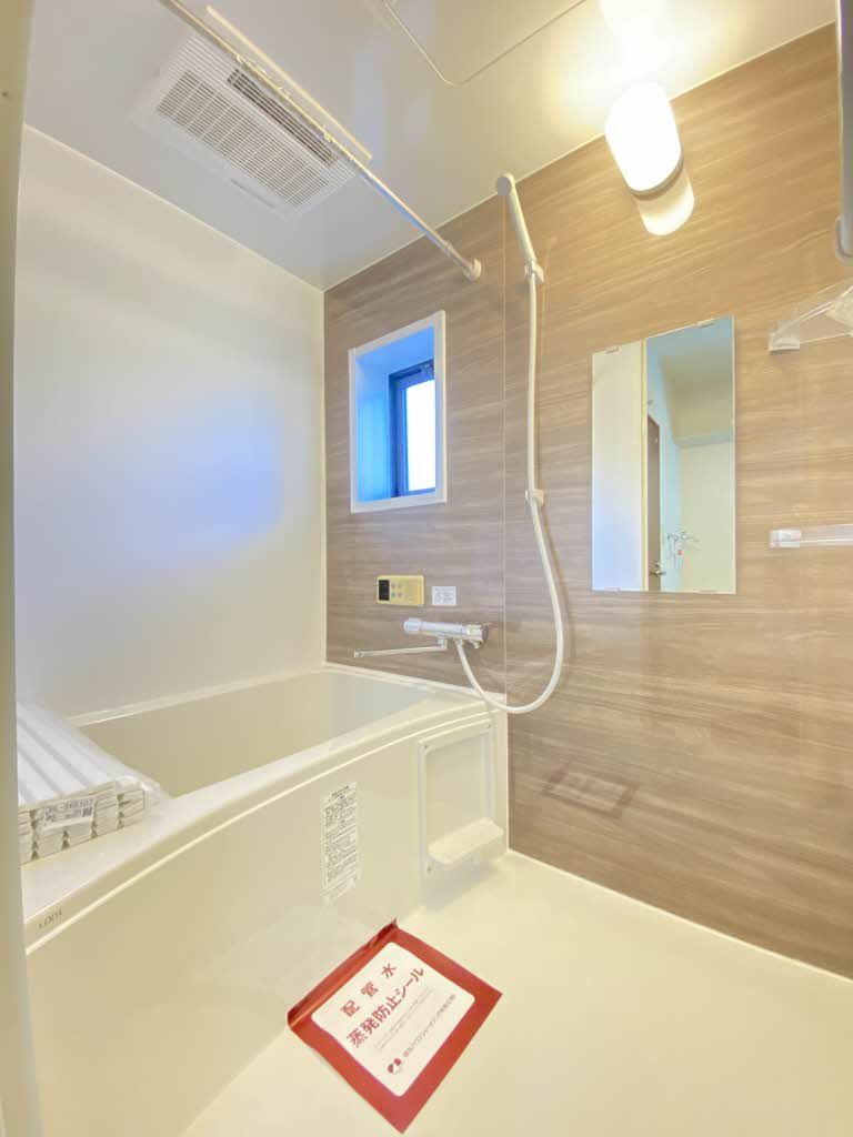 バス・シャワールーム　浴室