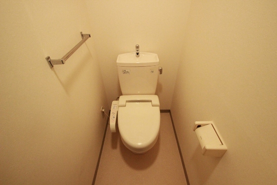 トイレ　※他部屋の写真です。