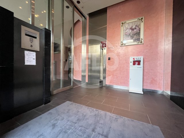 エントランス　レジディア心斎橋ウエスト　エントランス