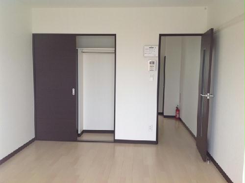 居室・リビング　現状と異なる場合には、現状を優先致します。