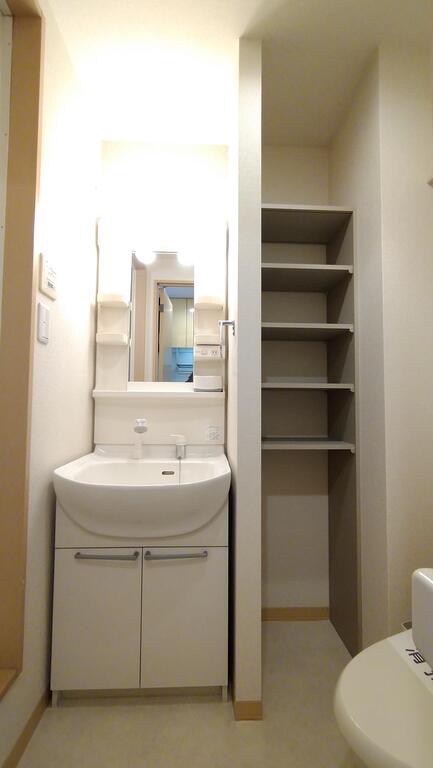 洗面設備　洗髪洗面化粧台