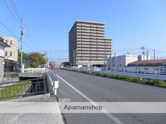 その他　前面道路（その他）まで0m