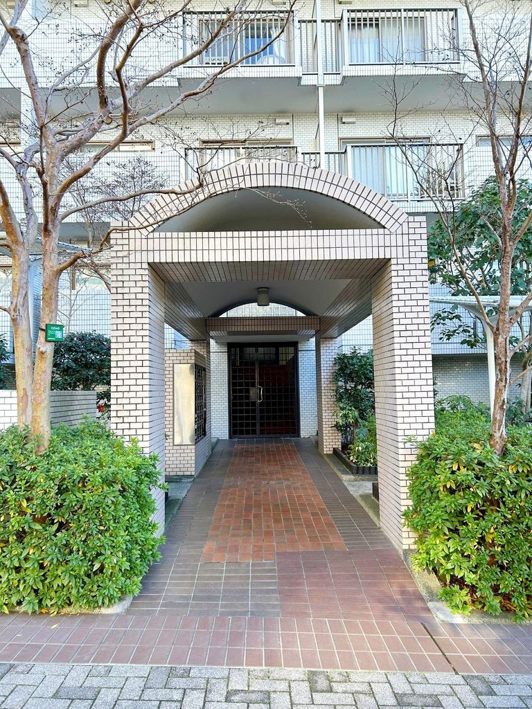 エントランス　エントランス