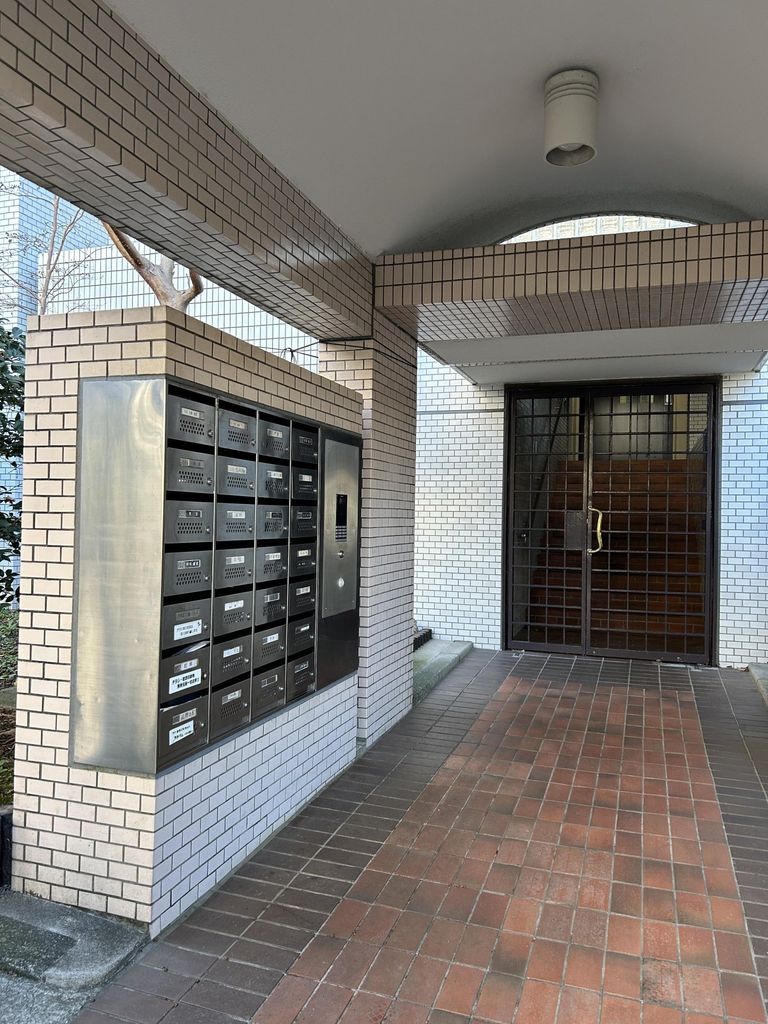 エントランス　エントランス