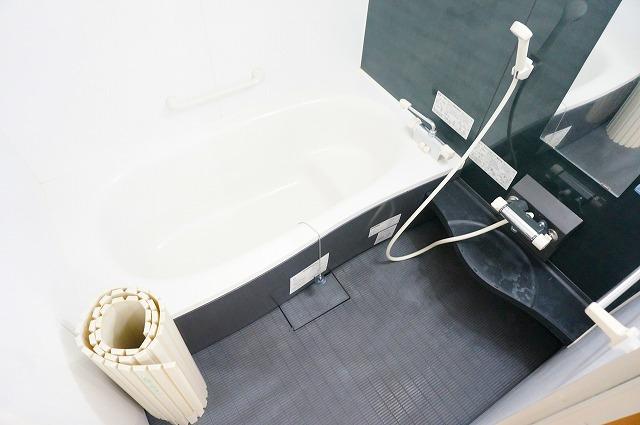 バス・シャワールーム　浴室