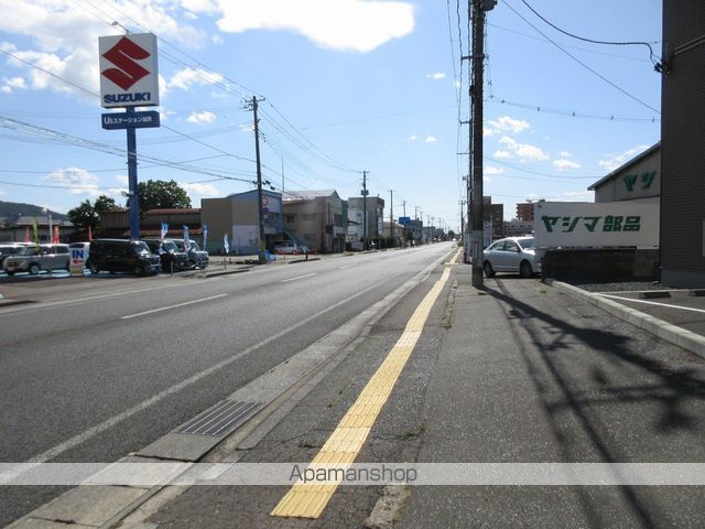 その他　周辺道路（その他）まで0m