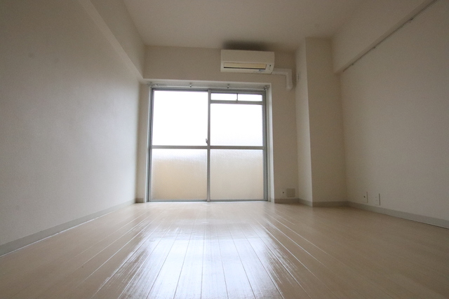 その他部屋・スペース　★明るい洋室★