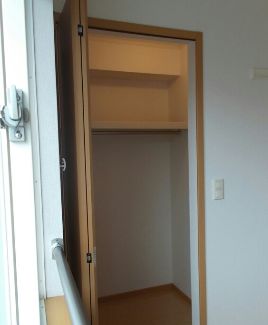 収納　クローゼット（イメージ）