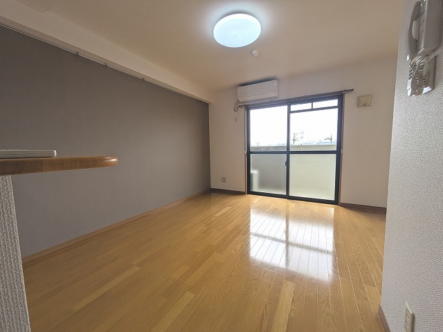 居室・リビング　１５．３帖のＬＤＫ！