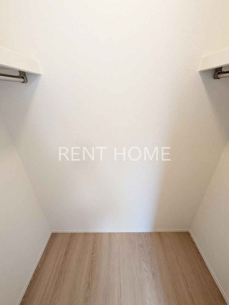 収納　ウォークインクローゼット