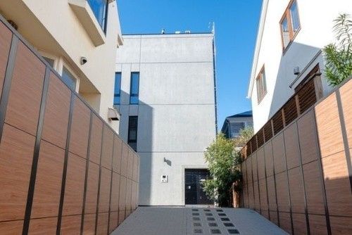 エントランス　建物の内部です