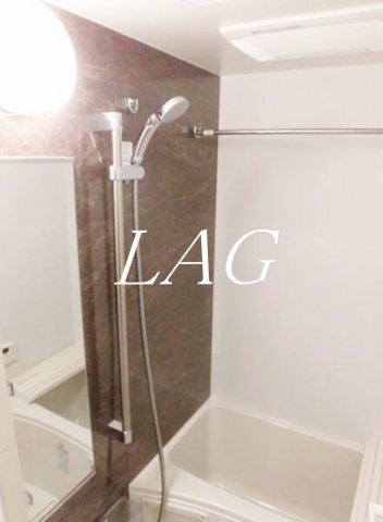 バス・シャワールーム　お風呂です。