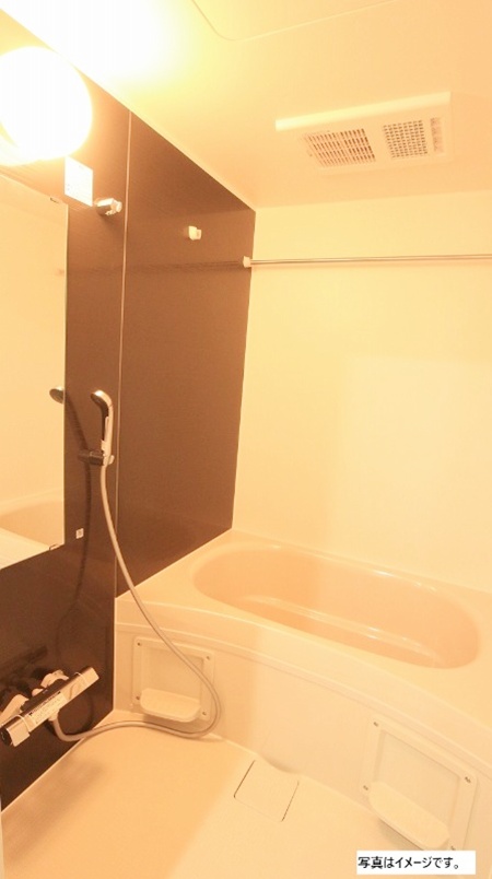 バス・シャワールーム　参考写真