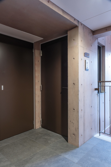 玄関　※写真は同タイプ住戸です。