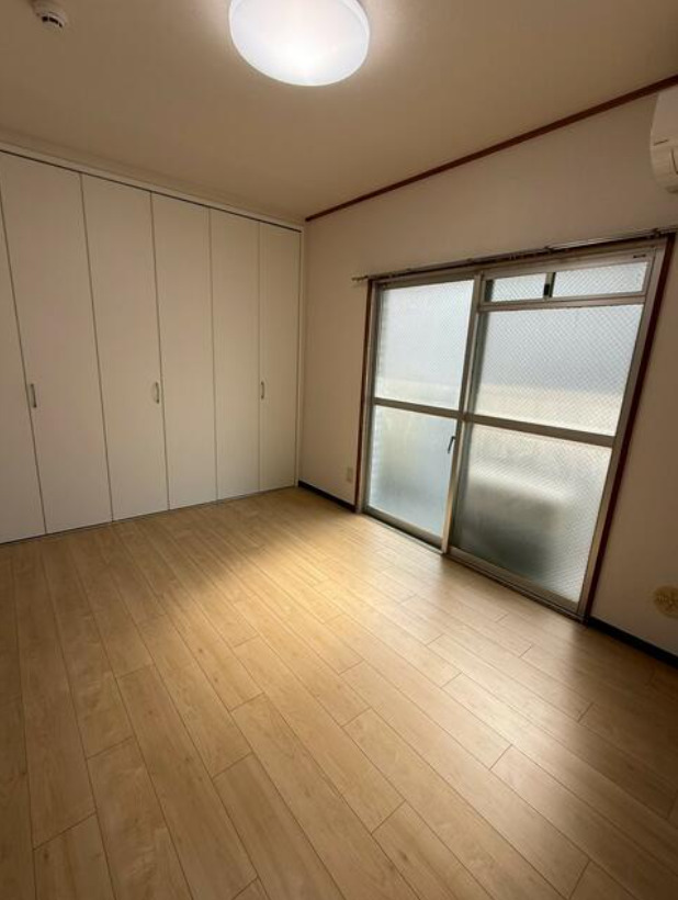 居室・リビング　居間です