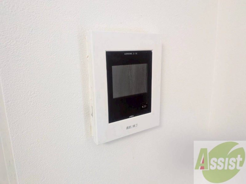 セキュリティ　ＴＶモニター付インターホンです。来客者の顔が見えるので安心！