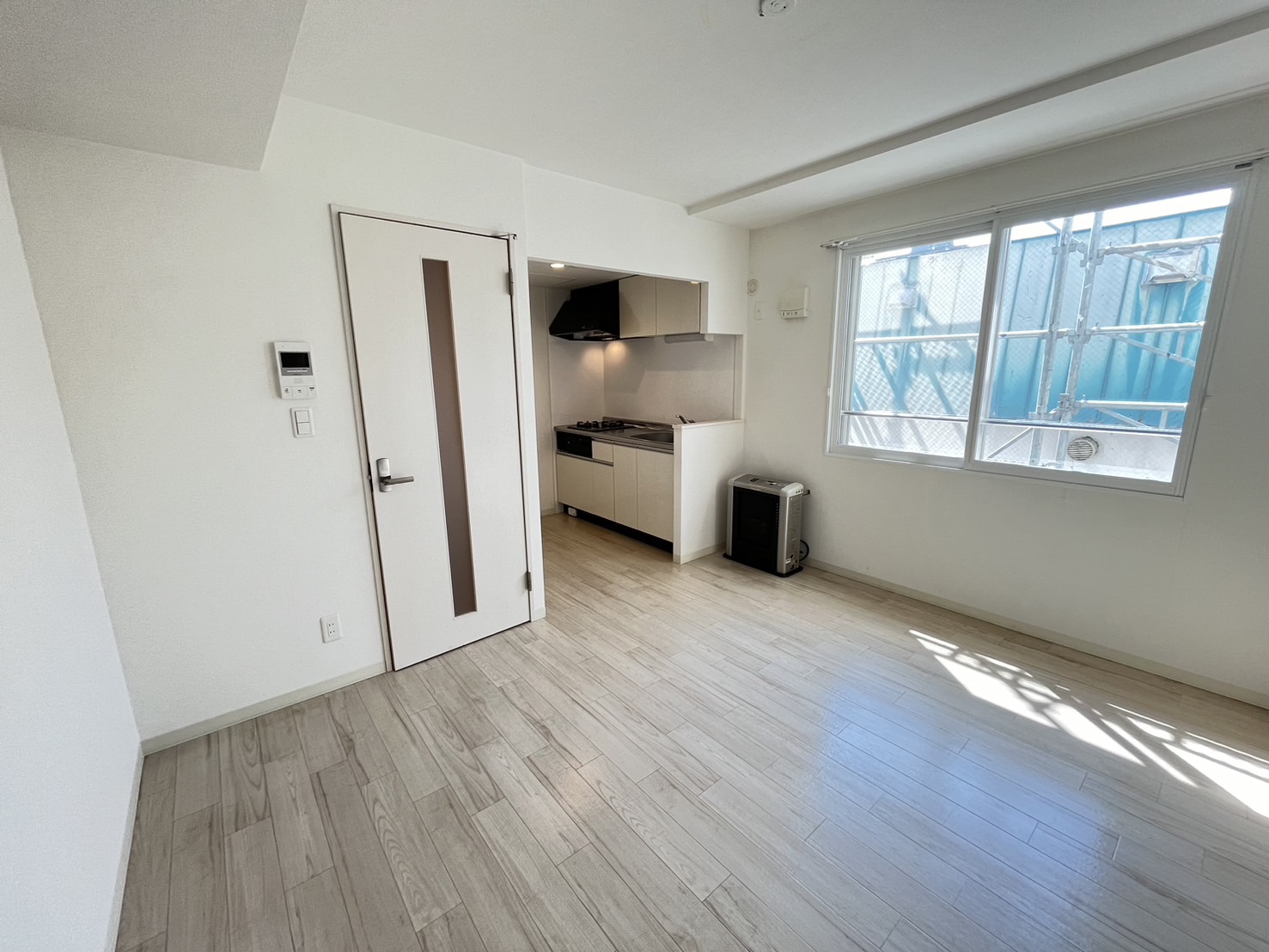 居室・リビング　☆8.7帖の広々としたリビングです！