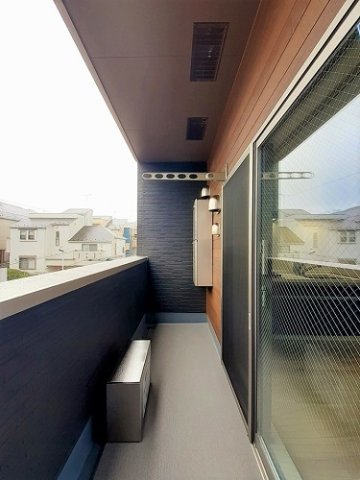 バルコニー　広々としたバルコニーです