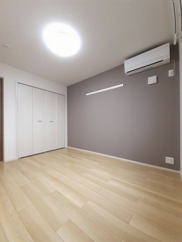 居室・リビング　物件の内装です