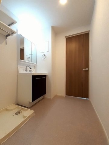 洗面設備　忙しい朝には欠かせない洗面所です