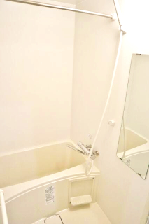 バス・シャワールーム　?