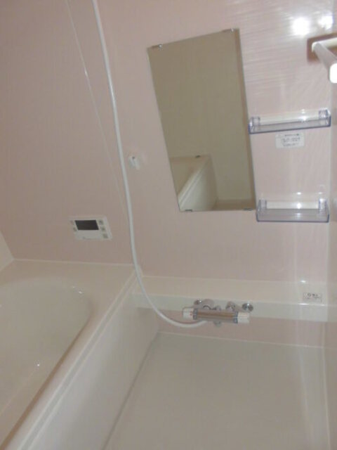 バス・シャワールーム　浴室