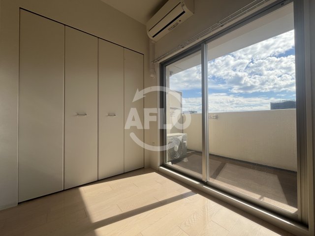 居室・リビング　セレニテ江坂ルフレ　リビング