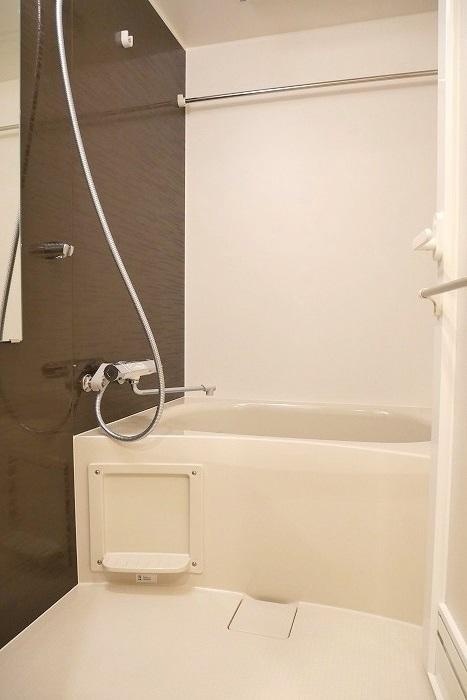 バス・シャワールーム　☆ゆったりくつろげるお風呂☆