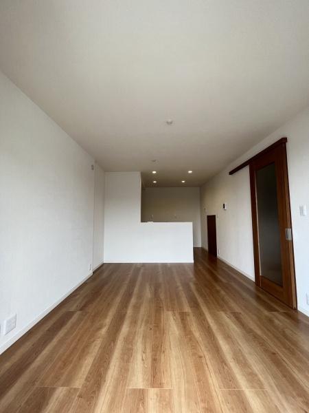 居室・リビング　明るいリビングダイニング！