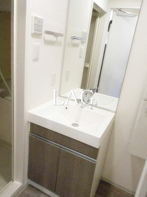 洗面設備　洗面台です。