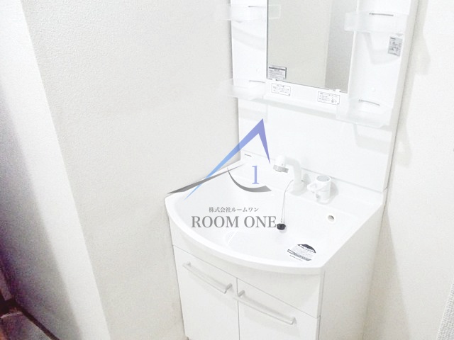 洗面設備　洗面台です。