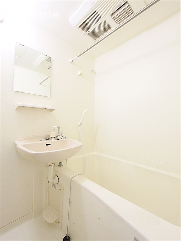 バス・シャワールーム　バスルーム