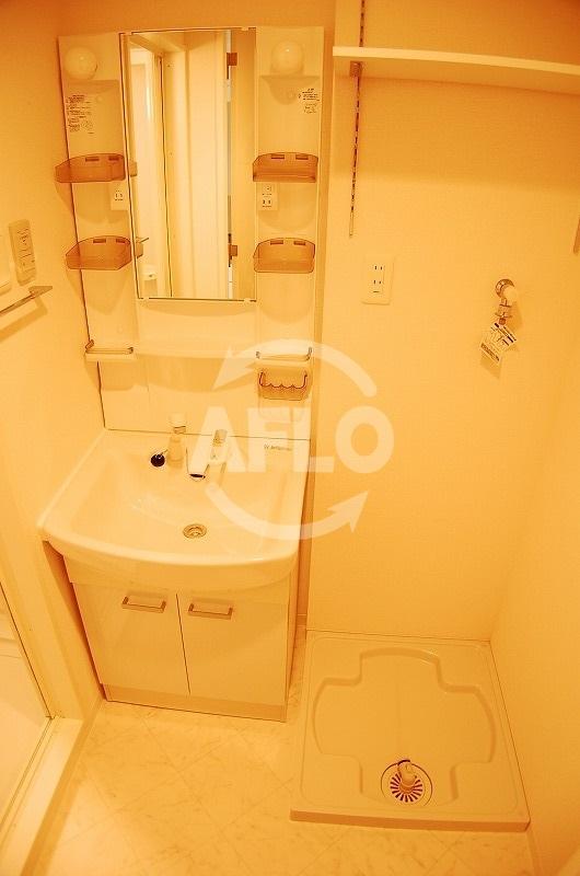 洗面設備　プライムアーバン松屋町　独立洗面台