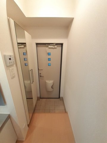 玄関　シューズボックス付きの玄関です★