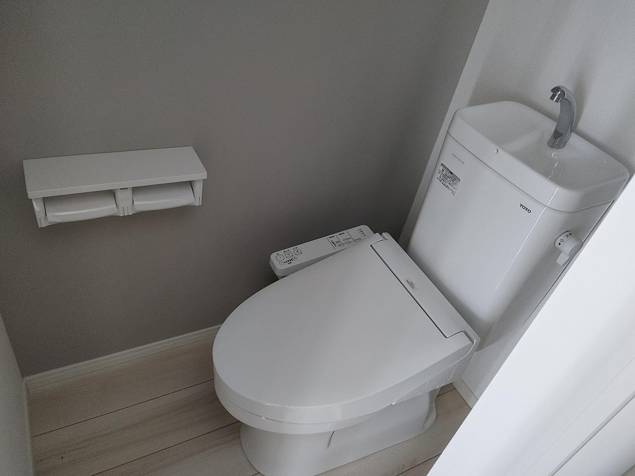 トイレ　写真は別部屋です。