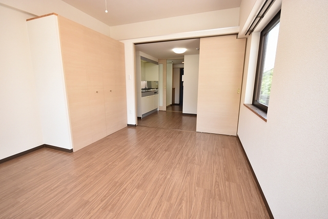 居室・リビング　洋室