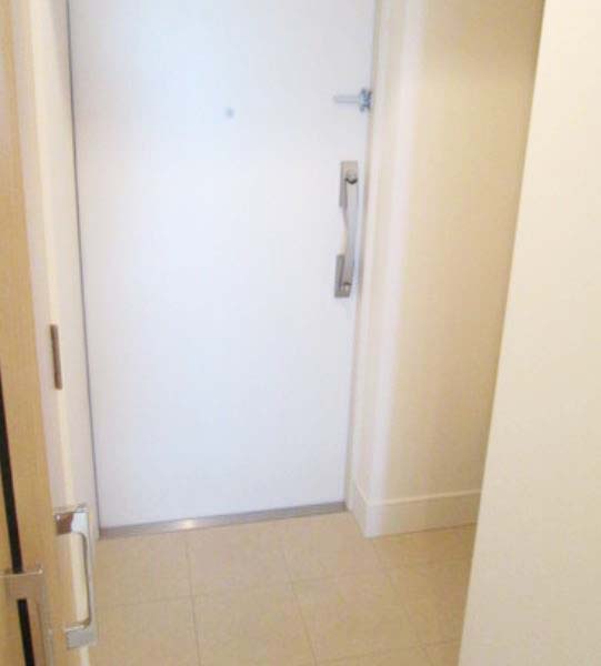 玄関　★余裕のある玄関スペース★